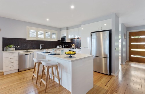 Pambula Beach Cabin | Sapphire Shores: 3 bedroom Pambula Beach