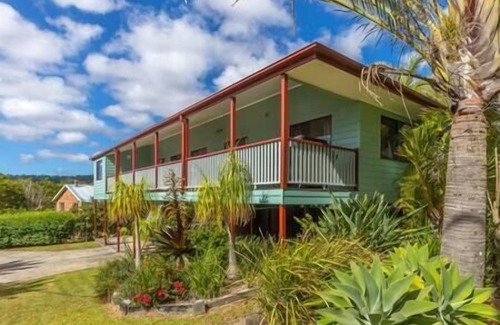 Eagle Heights House | Sapphire Sunrise