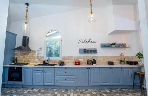 Snagov House | Sara's Vila