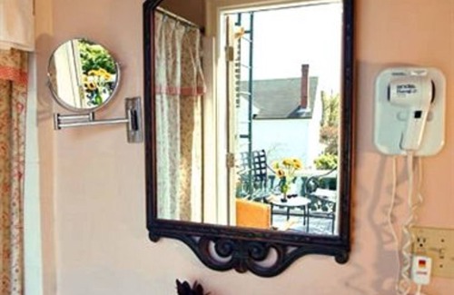 The Point Bed & Breakfast | Sarah Kendall House