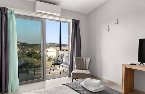Sivota House | Sarah Luxury Rooms