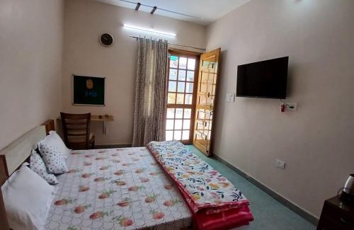 Mayapur House | Saraswati Villa