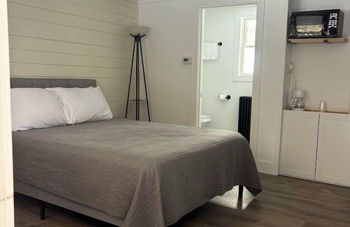 Saratoga Springs Hotel | Saratoga Garden Motel