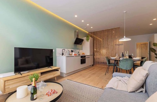 La Petxina Apartment | SariStays Valencia Urban Chic Loft