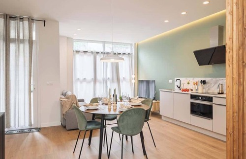 La Petxina Apartment | SariStays Valencia Urban Chic Loft