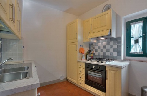 Sarna Apartment | Sarna Castle, Portico