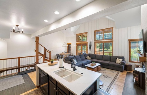 Tamarack Resort House | Sasquatch Ski Haus | Ski In/Out| Resort Amenities
