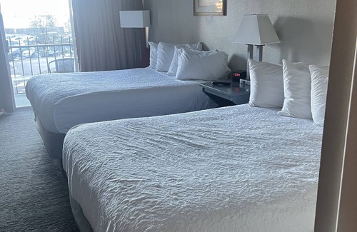Southeast Colorado Springs Hotel | Satellite Hotel