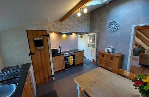 Chorlton-by-Backford Cottage | Saughall Mill Farm Cottage