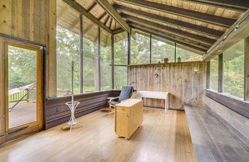 Sand Creek House | Sauna and Porch Writers Croft of Otter Creek Gem