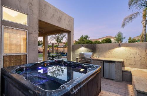 Arabian Crest House | Sauna fitness room Hot Tub
