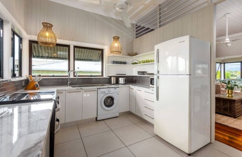Westcourt House | Savannah House - Two Homes in One