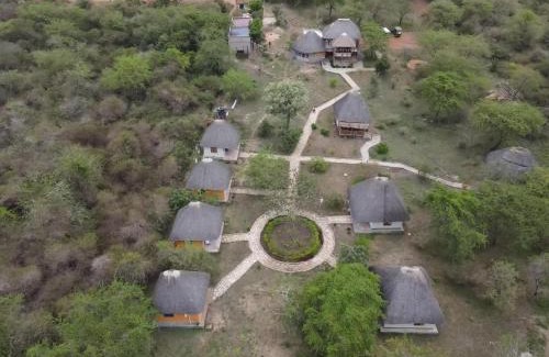 Western Region Cabin | savannah murchison lodge