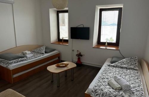 Varosh Apartment | Savin Apartment