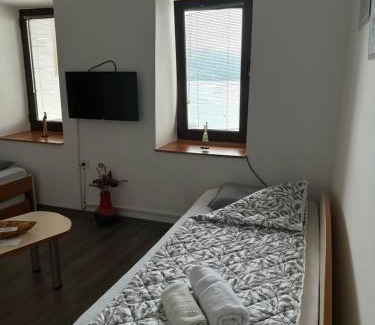 Varosh Apartment | Savin Apartment