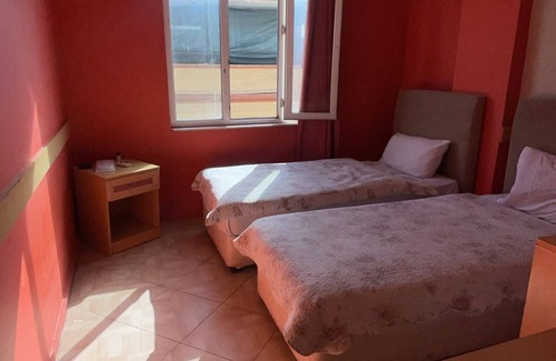 Akdeniz Hotel | Savran Otel