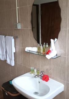 Mahe Island Apartment | Sawa self catering