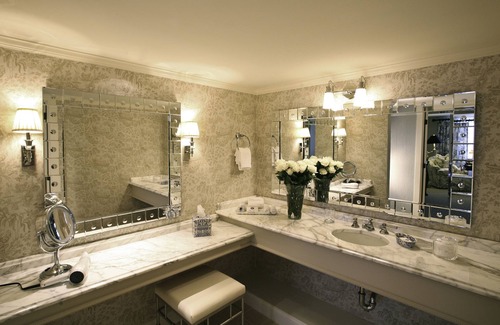 Old Saybrook Center Hotel | Saybrook Point Resort & Marina