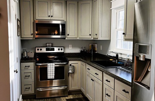 Belton Other | SC Farmstead Cottage with modern amenities and farm views