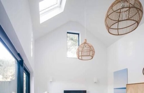 Mount Hawke House | Scandi-Style Cabin near Porthtowan Beach