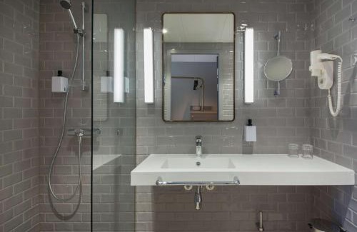 Ytrebygda Hotel | Scandic Flesland Airport