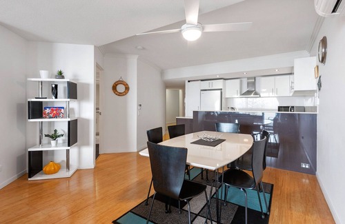 Scarborough Apartment | "Scarborough Beach 701" - Scarborough Q 4020