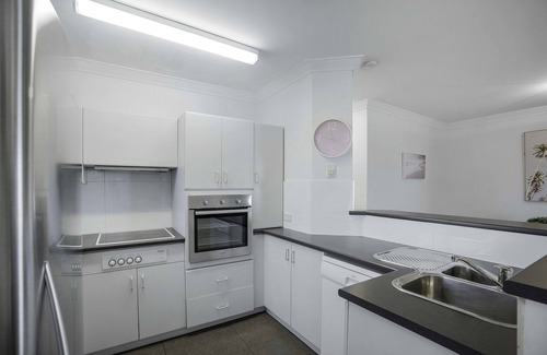 Scarborough Apartment | Scarborough Escape!