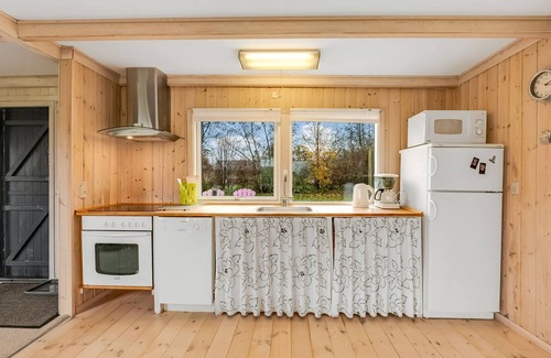 Vinderup House | "Scarlet" - 400m to the fjord by Interhome