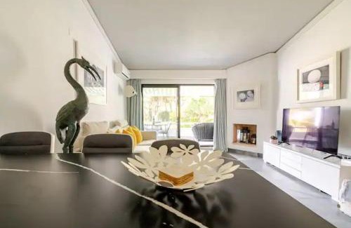 Quinta do Lago Apartment | Scarlet's Place - 1 bed Victory Village Quinta Do Lago - beach, nature, lakes