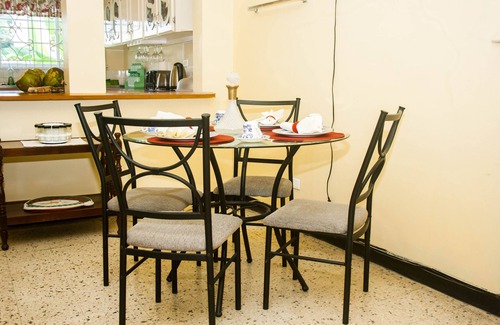 Runaway Bay House | Scarlett Hall Hideaway 4Br/3Ba,Runaway Bay, St Ann, JA, Property w/WiFi andAC