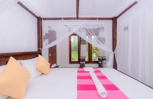 Dodanduwa Hotel | Scenery River Star Hotel