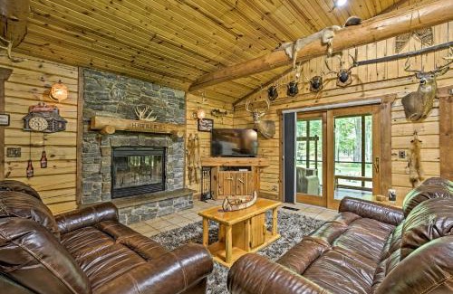 Holcombe House | Scenic Cabin on 2 Acres Near Lake Holcombe Marina!