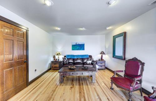 Leakey House | Scenic Leakey Vacation Rental with Private Patio!