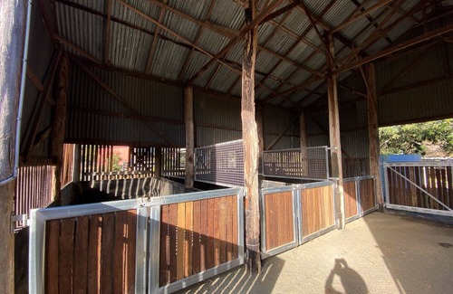 Cainbable House | Scenic Rim Country Charm at Cainbabale Creek