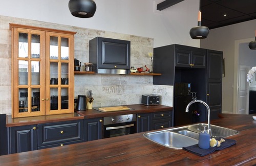 Aratula House | Scenic Rim Luxury-Romance-Secluded for Couples & Family & Wedding Groups