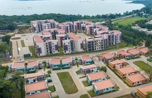 Entebbe Apartment | Scenic Serenity at Pearl Marina