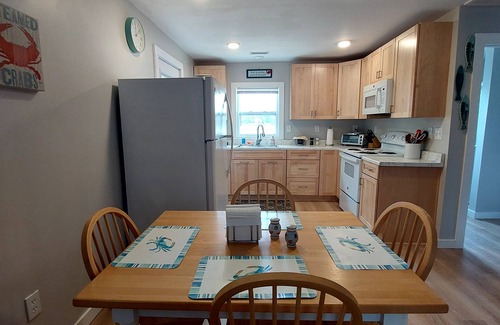 Colington House | Scenic Soundfront Stay~Amazing Water Views~KDH~Private Dock~Kayak~Crab~Relax!