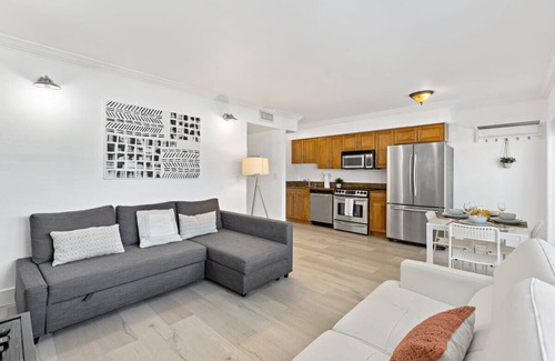 Colee Hammock Apartment | Scenic Waterfront Condo – Near Las Olas & Beach