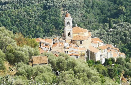 Boscomare Apartment | Schöne Fewo in Ligurischem Bergdorf, 10 Km vom Meer. Terrasse, Herrlicher Blick
