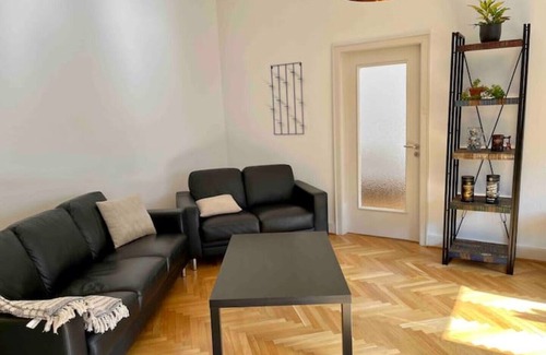 Neumuenster Apartment | Schöne Fewo in Neumünster Innenstadt