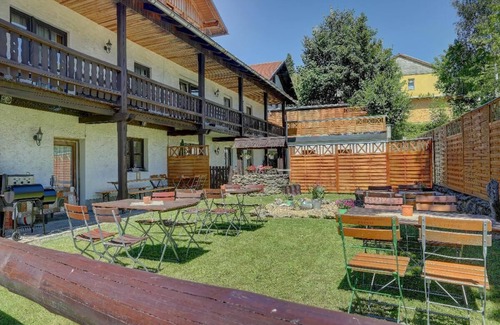 St. Oswald Apartment | Schönes 38qm Appartement mit kombinierten Wohn/Schlafzimmer und Balkon