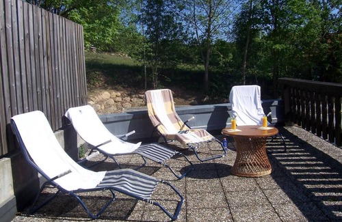 St. Oswald Apartment | Schönes 38qm Appartement mit kombinierten Wohn/Schlafzimmer und Balkon
