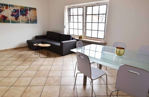 Bedburg-Hau Apartment | Schönes 4 Zimmer Apartment, 94qm, 3 Schlafzimmer, Max. 7 Personen