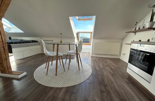 Gummersbach Apartment | Schönes Appartement mit Seeblick