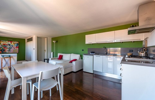 Kalsa Apartment | Schiavuzzo Apartment with Terrace by Wonderful Italy