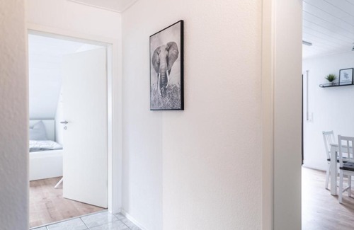Edingen-Neckarhausen Apartment | Schicke Gruppen- und Monteursloft, 10min zur SAP-Arena