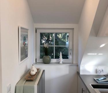 Thomasberg Apartment | Schicke Landhauswohnung mit Dachterrasse