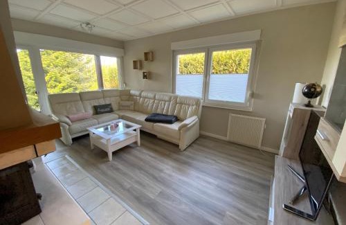 Wienrode House | Schickes Ferienhaus, freistehend, direkte Waldlage, Terrasse, Garten, WLAN