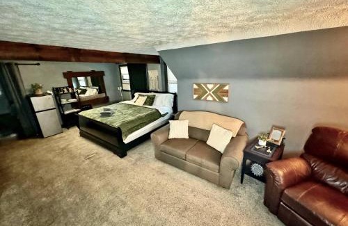 Germantown Apartment | Schillhaus Lvl 3