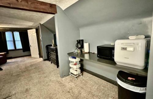 Germantown Apartment | Schillhaus Lvl 3